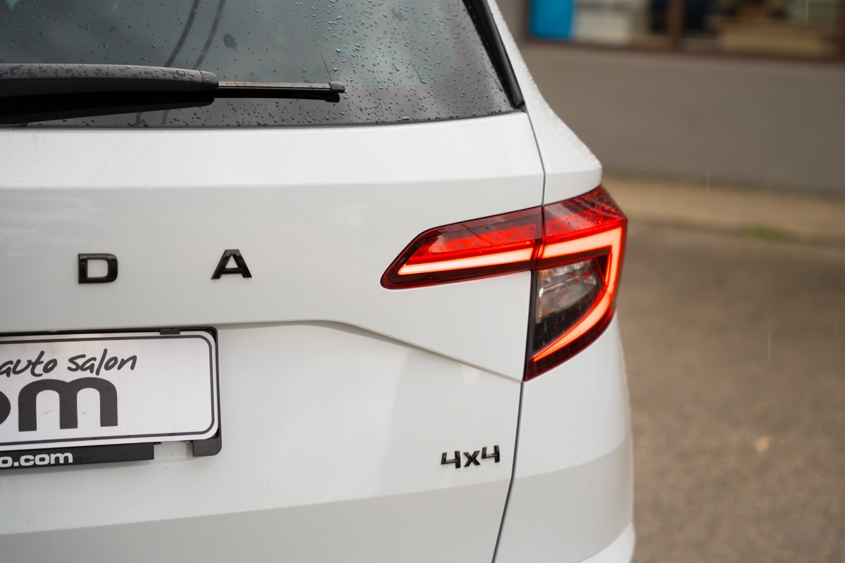 Škoda Karoq 2.0 TDI DSG 4X4 SPORT LINE