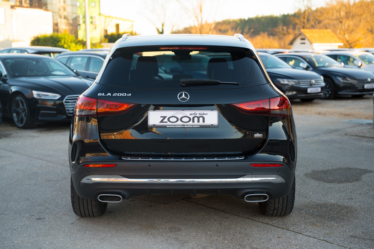 Mercedes-Benz GLA 200 D AMG