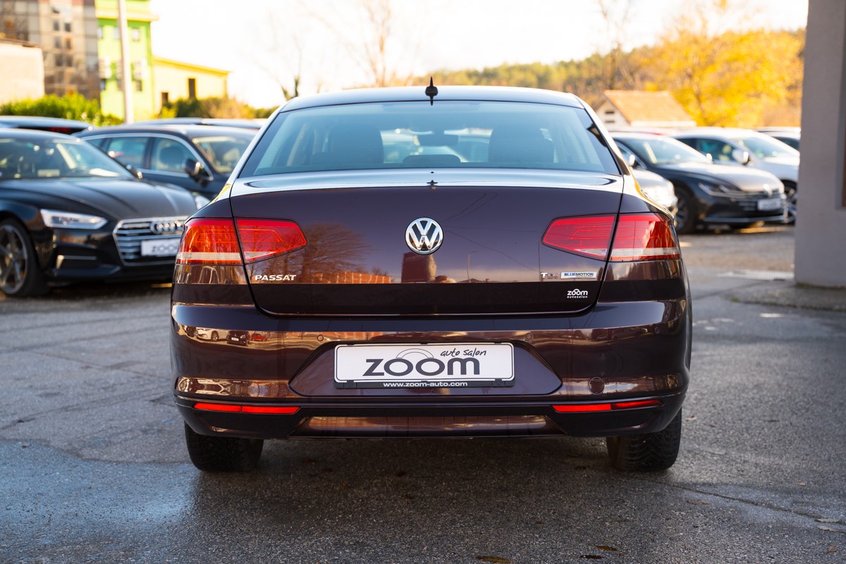 Volkswagen Passat 1.6 TDI DSG