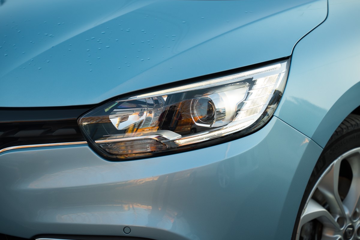 Renault Scenic 1.7 DCI