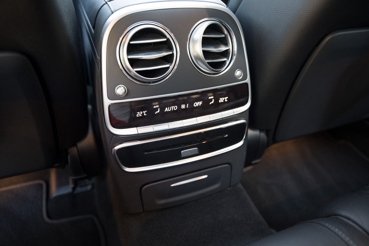 Mercedes-Benz S-Class
 400 D 4 MATIC AMG