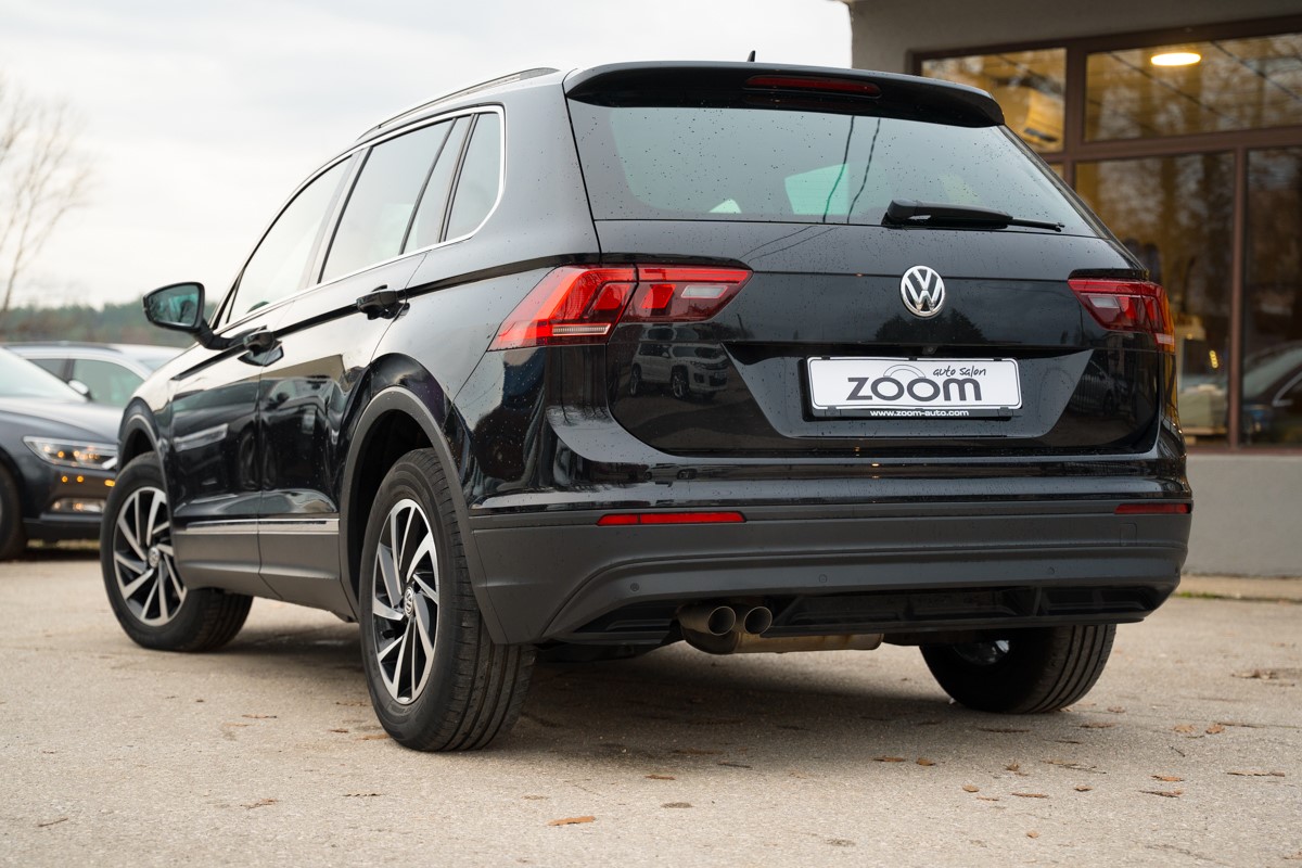 Volkswagen Tiguan
 2.0 TDI DSG 4MOTION