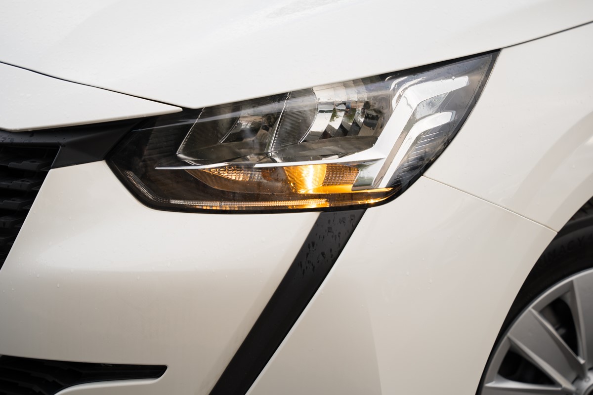 Peugeot 208 1.5 BlueHDI