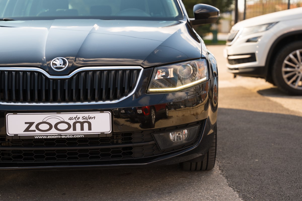 Škoda Octavia 2.0 TDI DSG JOY