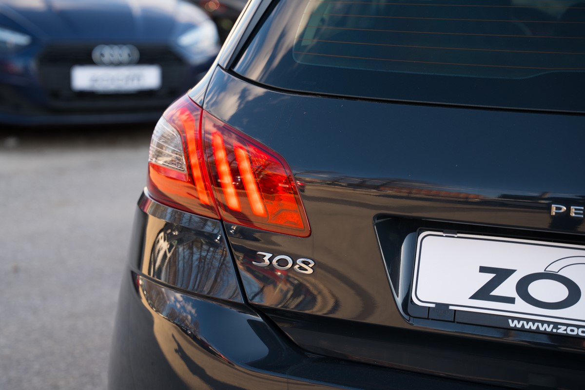 Peugeot 308 1.5 BlueHDI