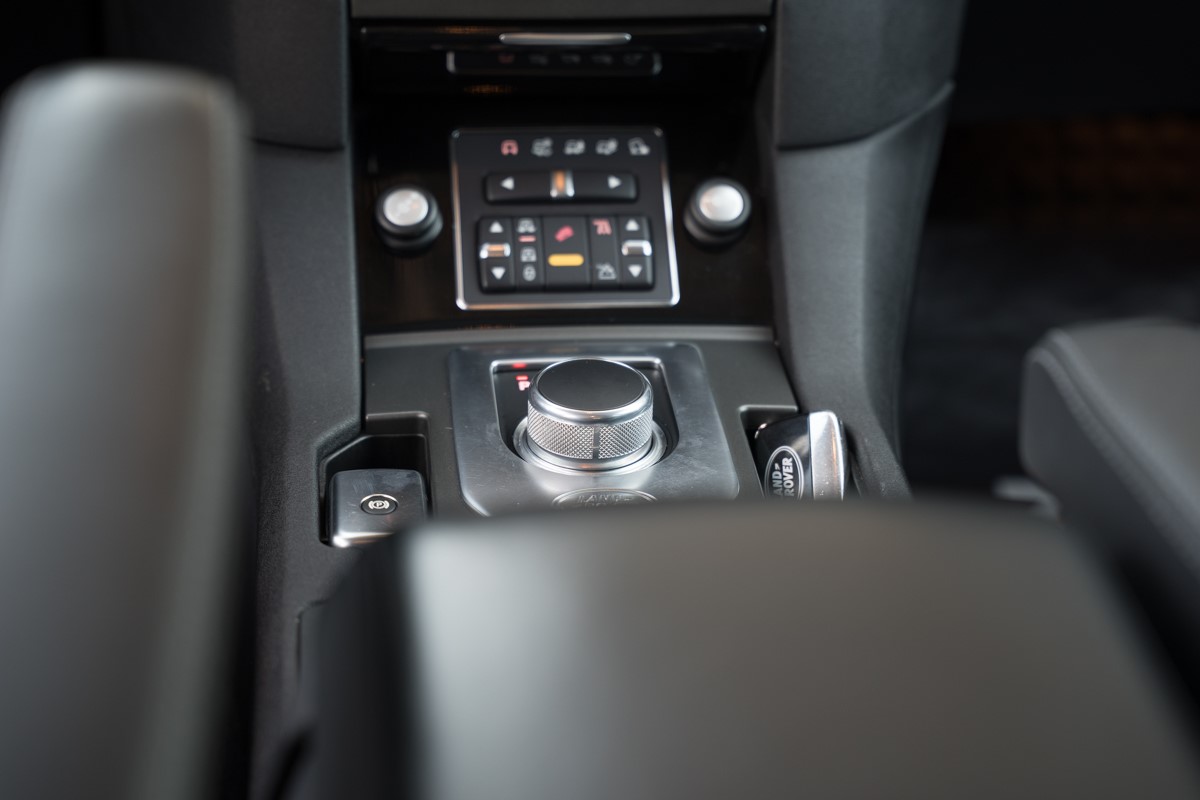 Land Rover
 DISCOVERY 4 3.0 SDV6