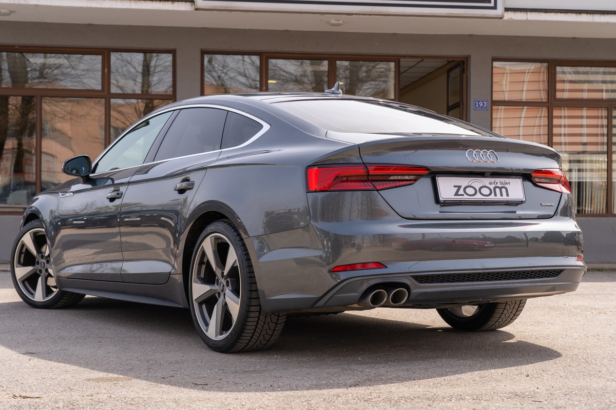 Audi A5
 2,0 TDI Sportback