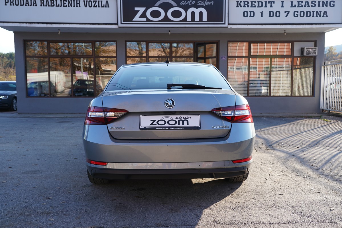 Škoda SUPERB 2.0 TDi DSG7 Greentec Laurin&Klement 