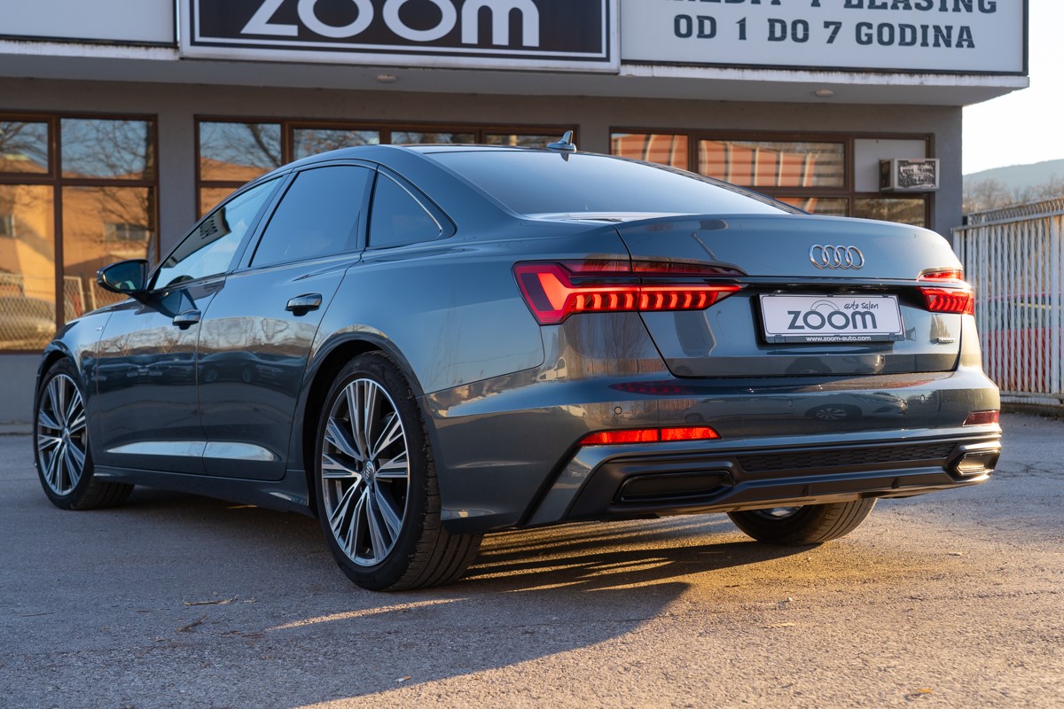 Audi A6
 50 TDi Sport Quattro Tiptronic
