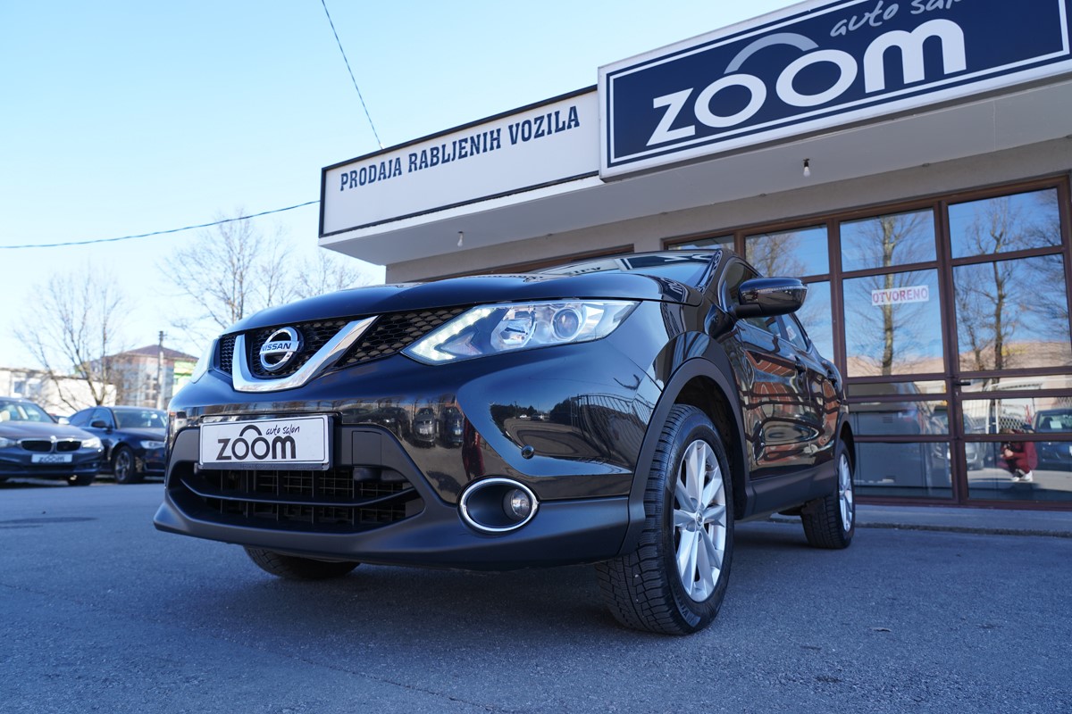 Nissan
 Qashqai 1,6 DCI
