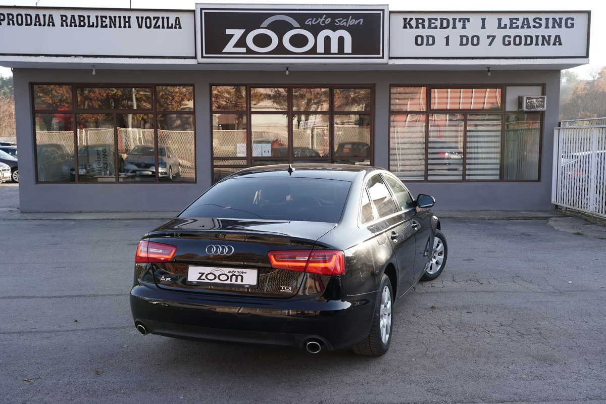 Audi A6
 3.0 TDI QUATTRO