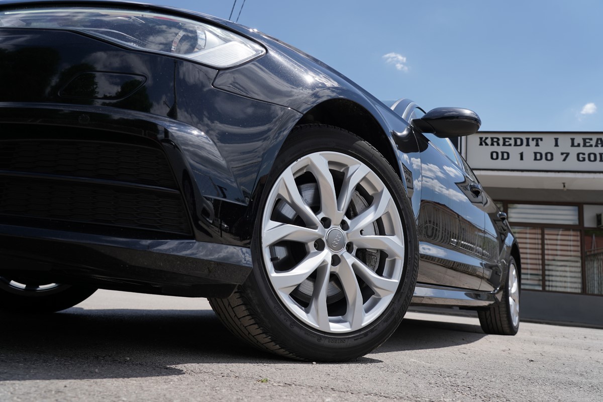 Audi A6
 3.0 TDI QUATTRO 320 KS