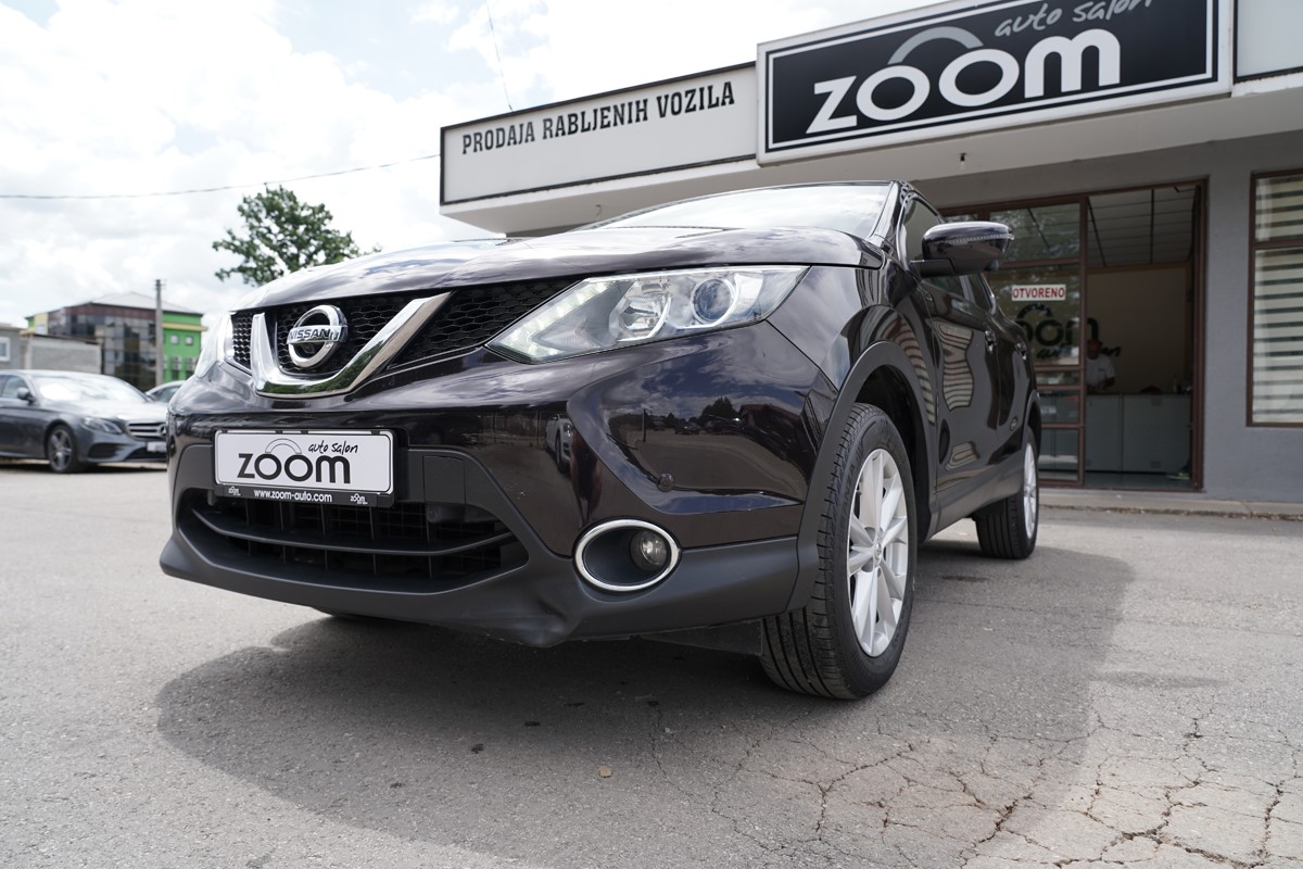 Nissan
 Qashqai 1.5 DCI