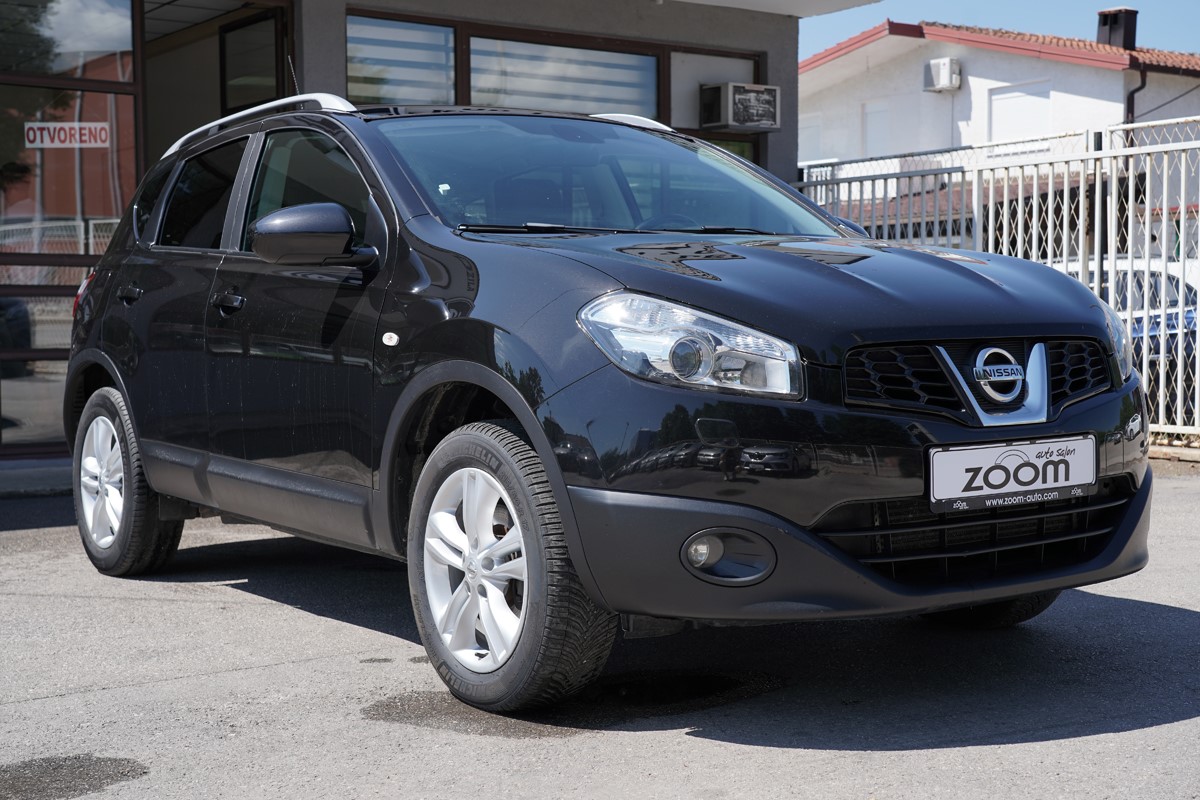 Nissan
 Qashqai 1,6 DCI 4X4