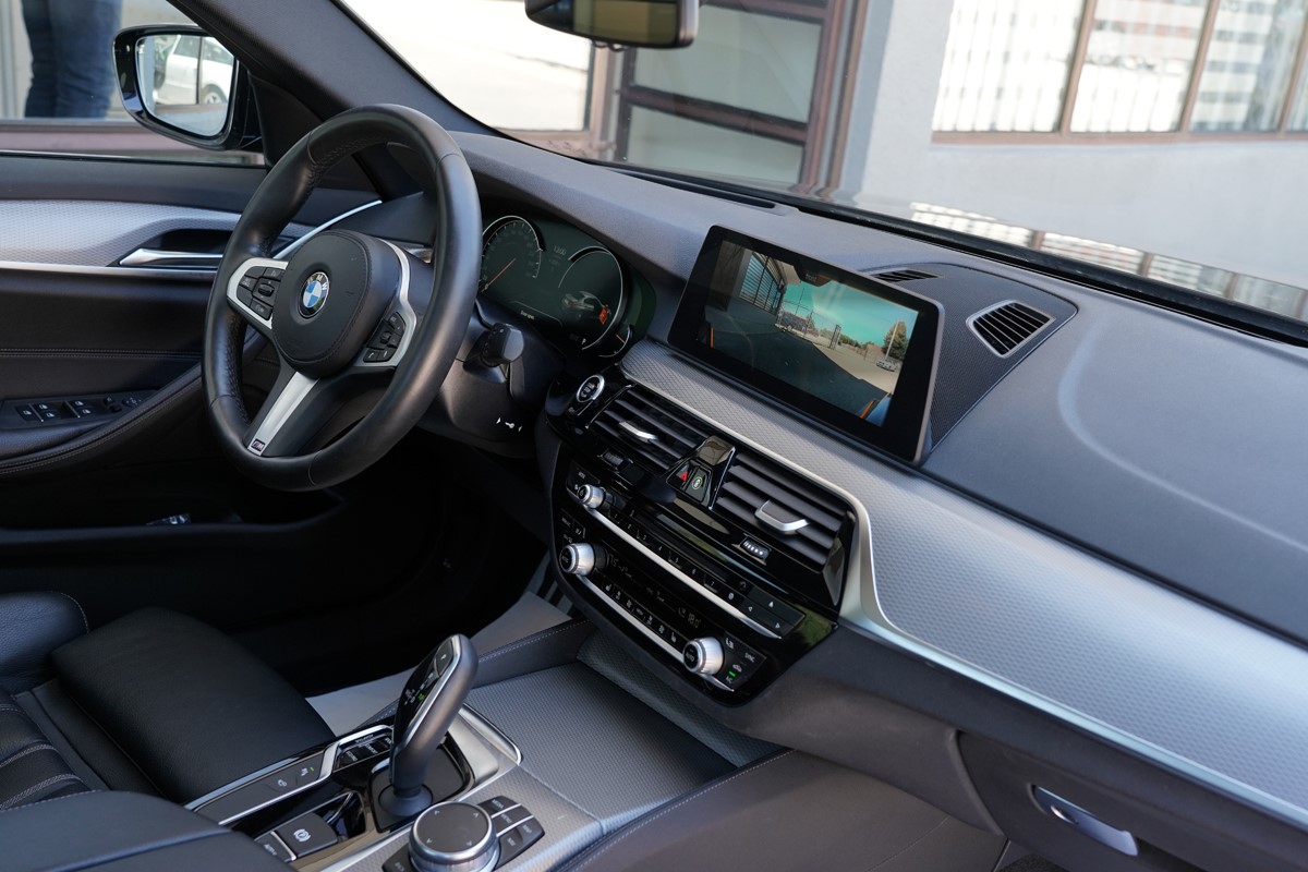 BMW
 5-Series 530XD M-Sport