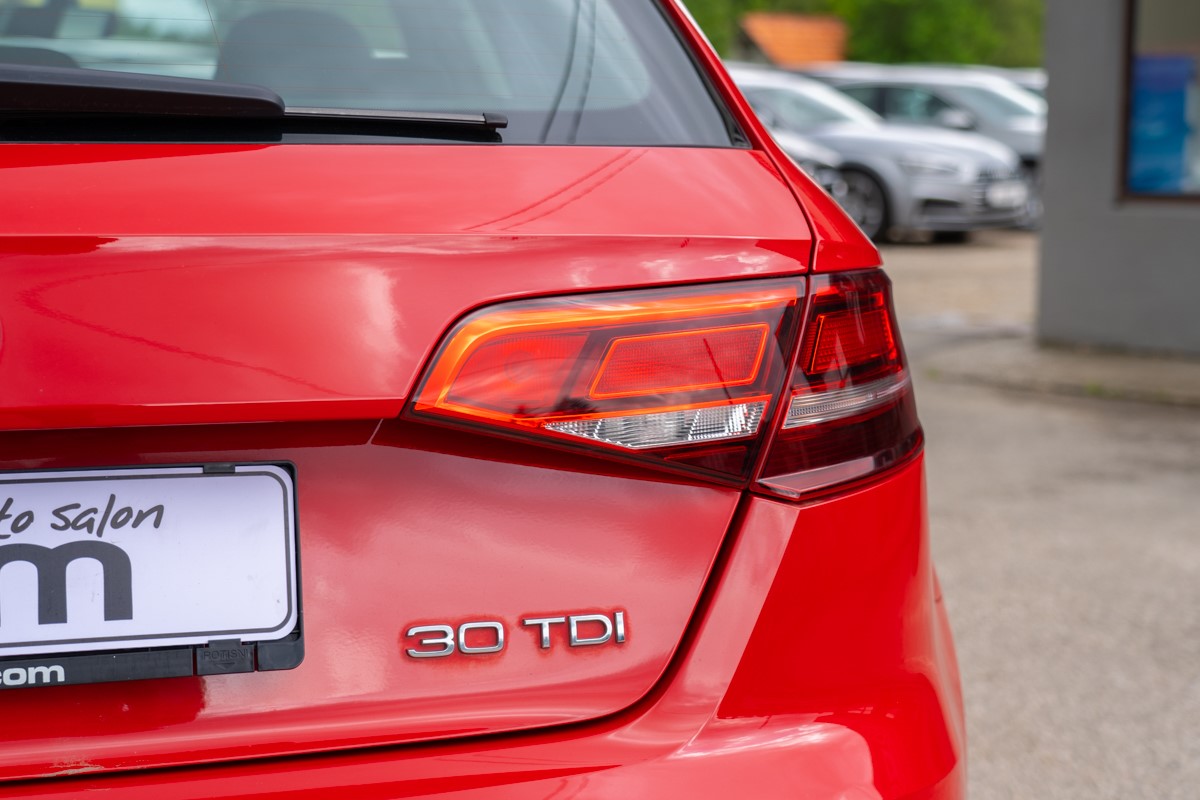 Audi A3
 30 TDI