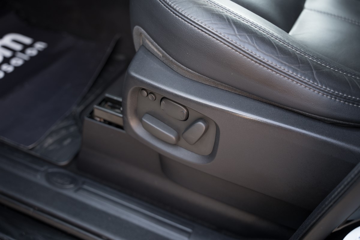 Land Rover
 DISCOVERY 4 3.0 SDV6