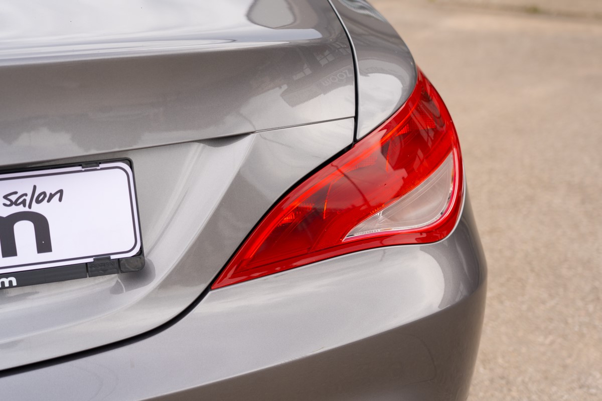 Mercedes-Benz CLA-Class 180D