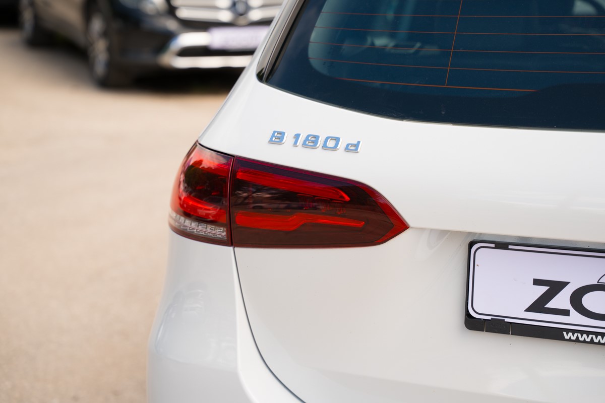 Mercedes-Benz B-Class 180 D