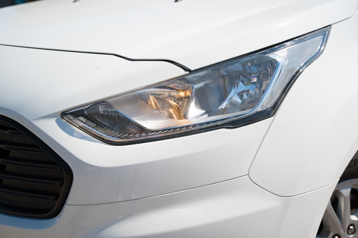 Ford
 Tourneo Connect 1.5 TDCI 7 Sjedišta