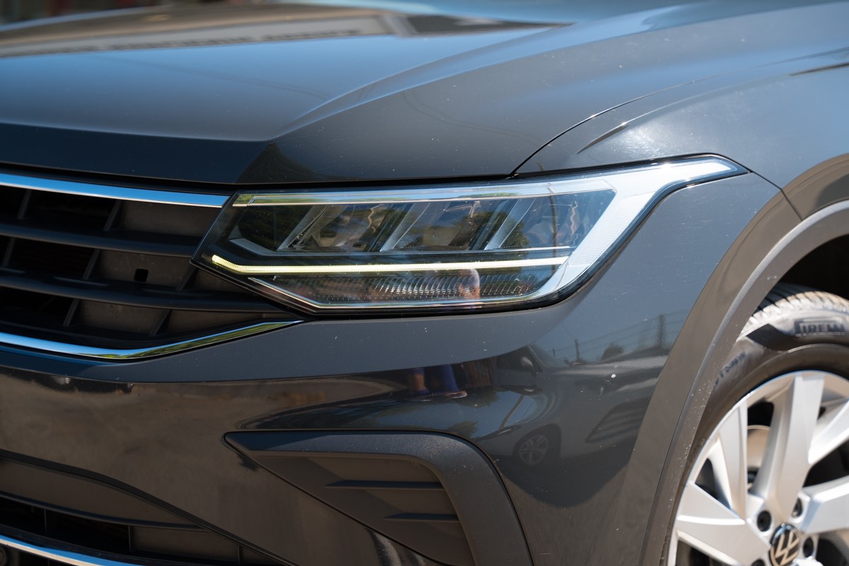 Volkswagen Tiguan
 2.0 TDI DSG 4MOTION