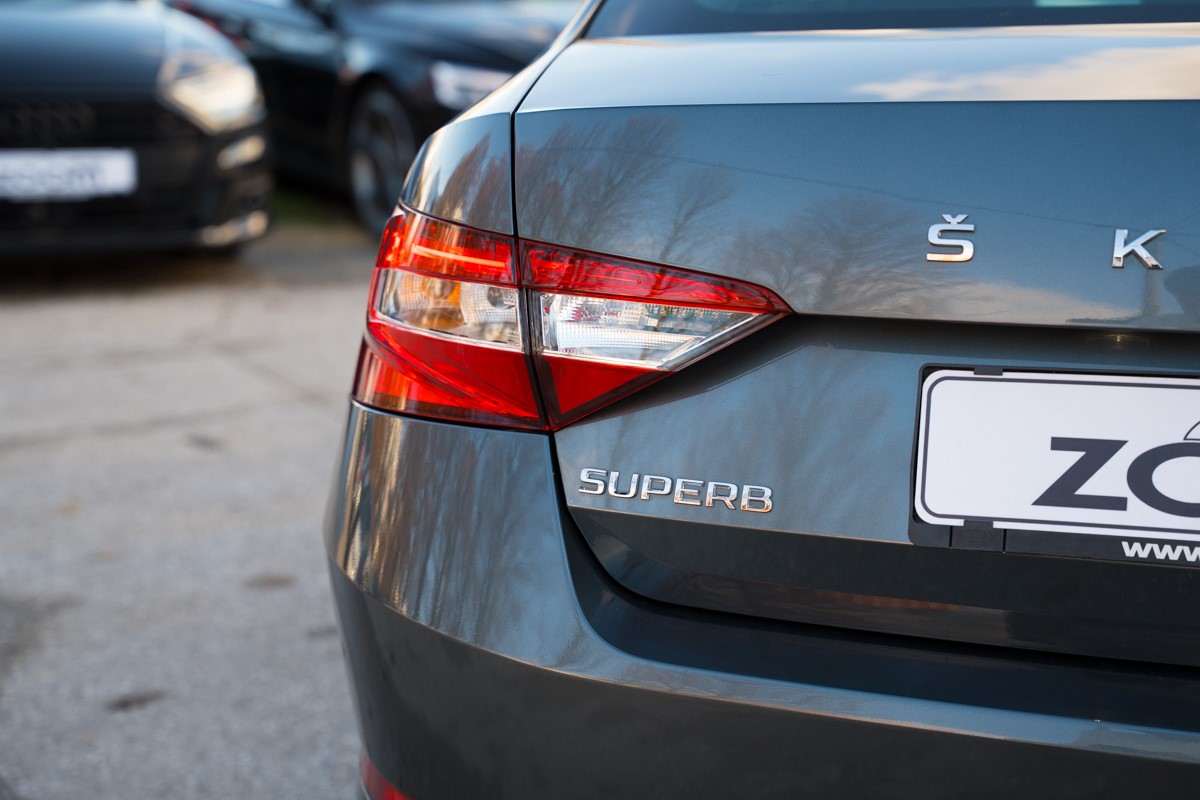 Škoda Superb 1.6 TDI DSG