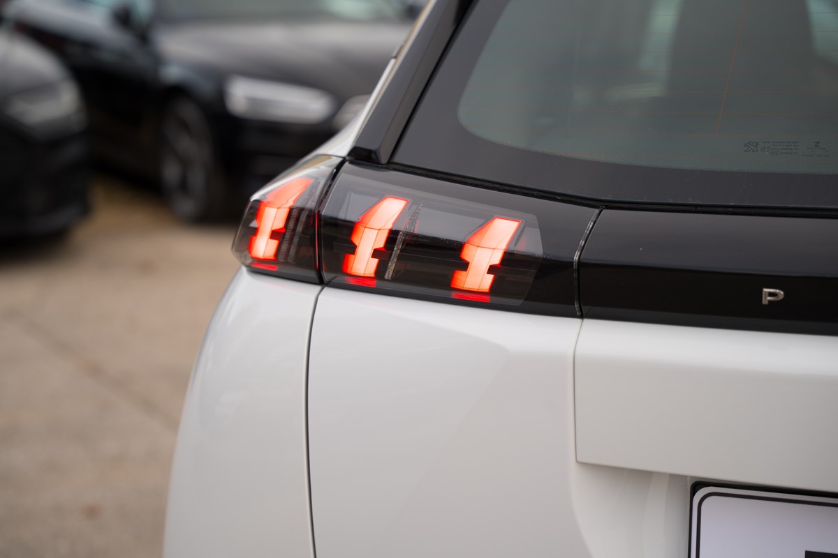 Peugeot 2008 1.2 PureTech