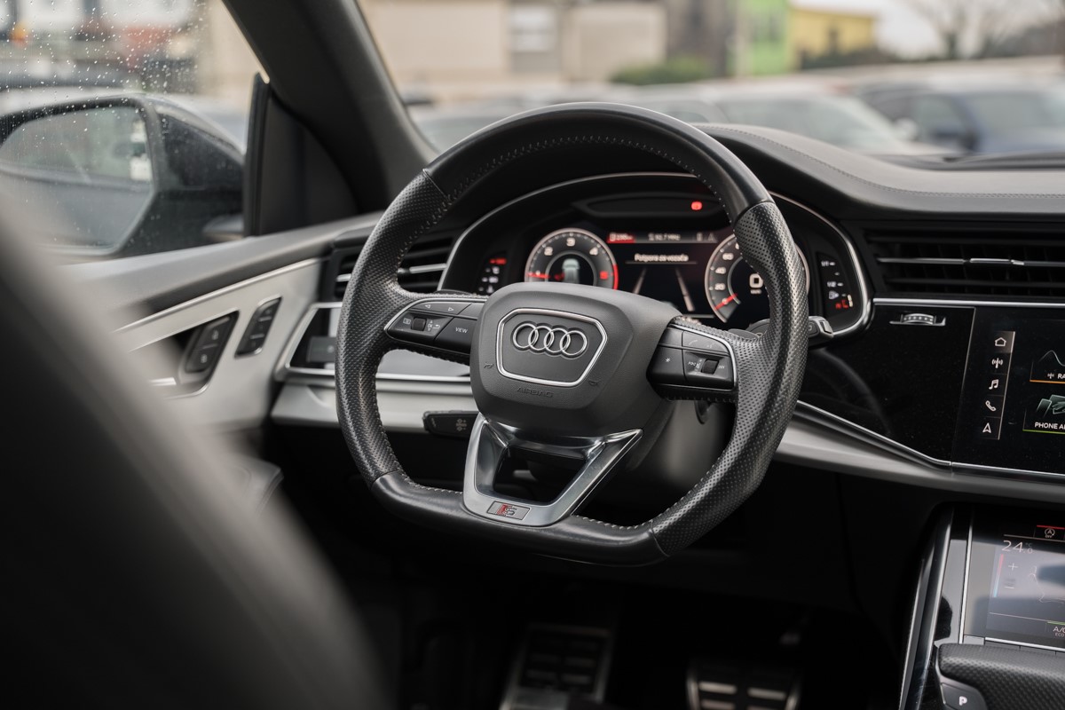 Audi Q8 50 TDI S line QUATTRO