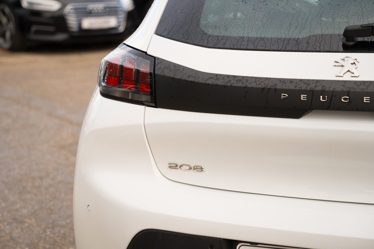 Peugeot 208 1.5 BlueHDI