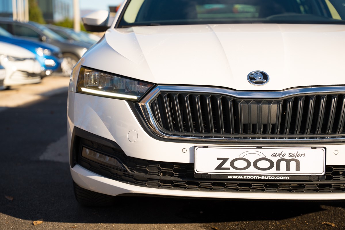 Škoda Octavia Combi 2.0 TDI DSG