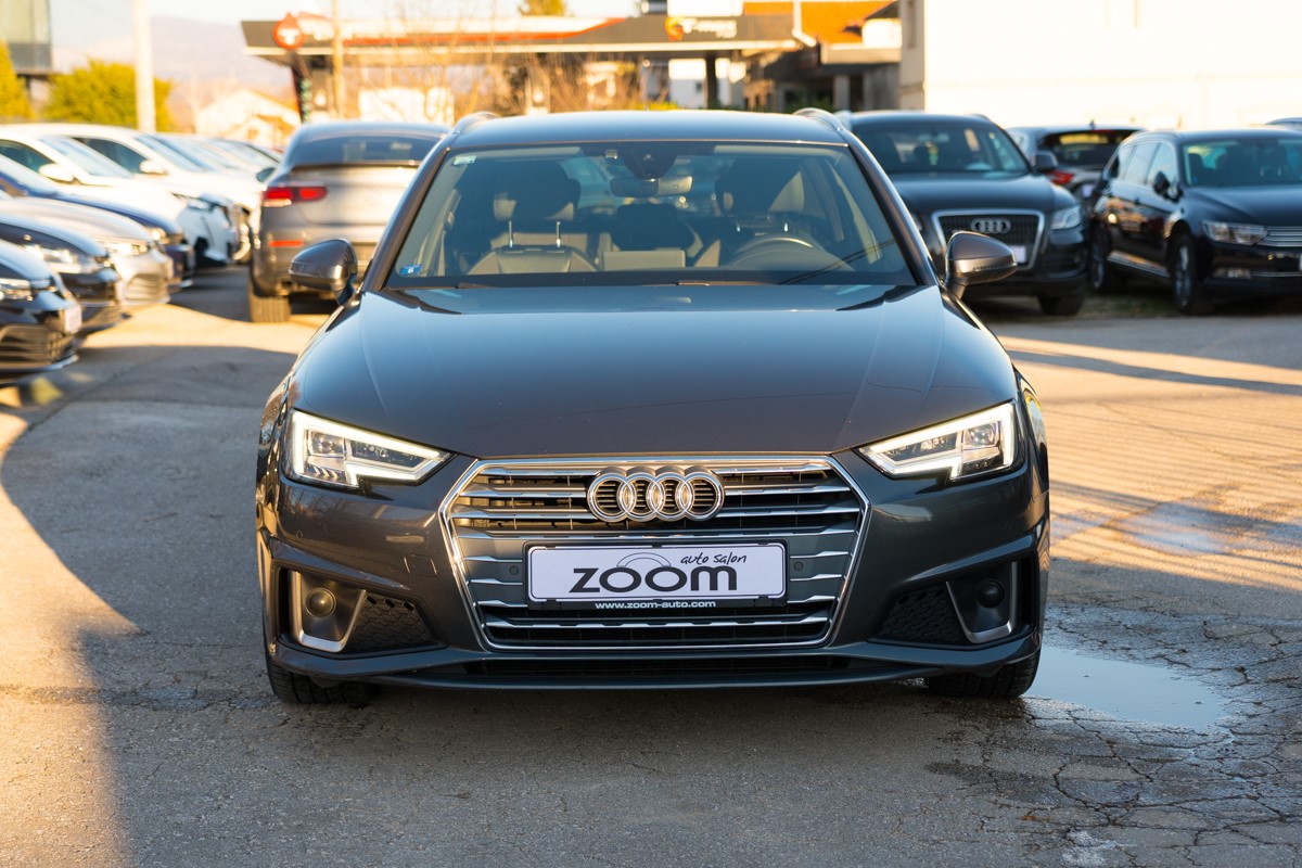 Audi A4
 2.0TDI S line