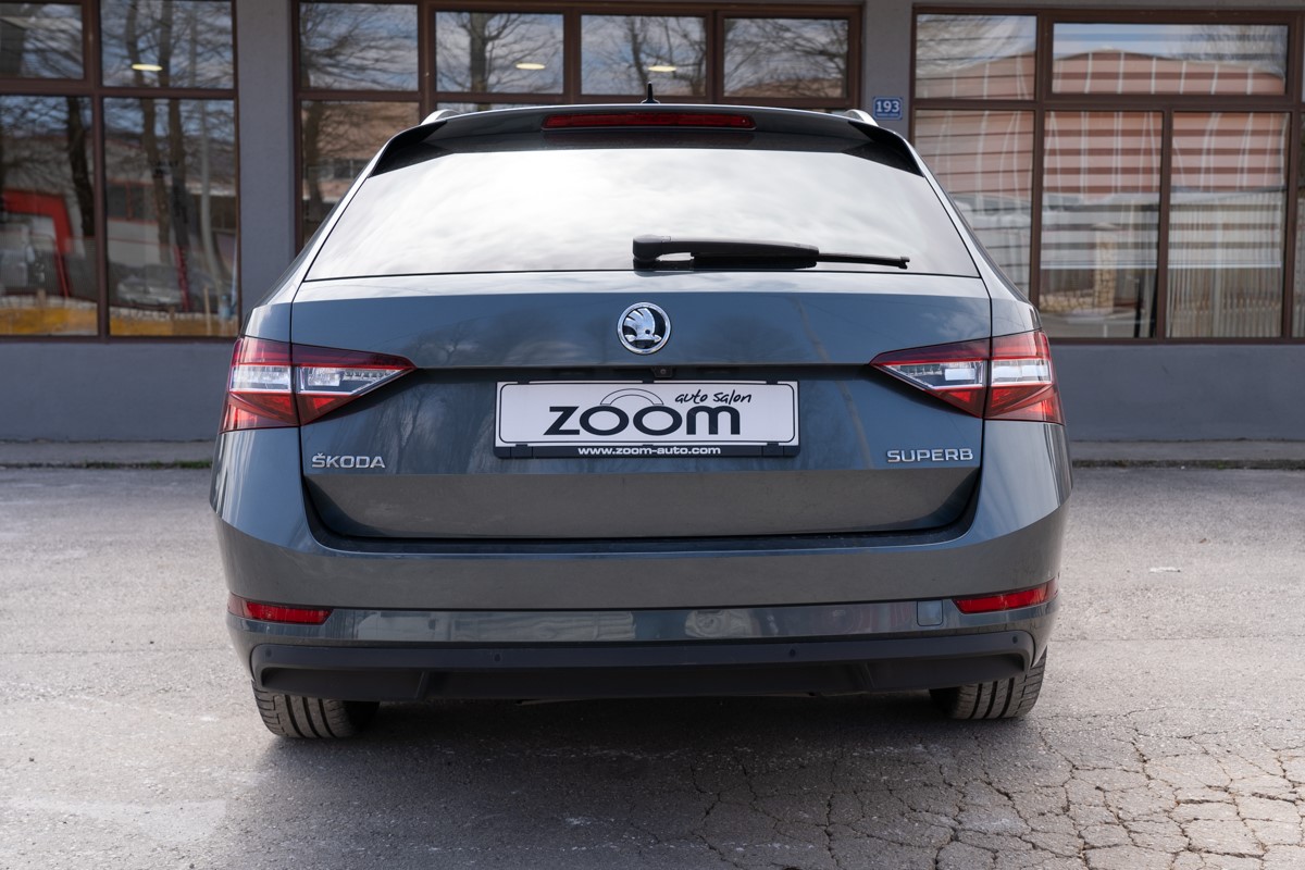 Škoda Superb Combi 2.0 TDi DSG L&K