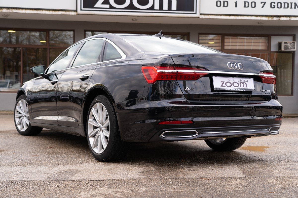 Audi A6
 3,0 TDI