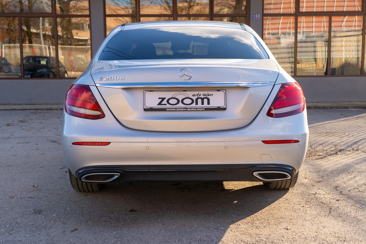 Mercedes-Benz E-Class
 200 D Business Solution