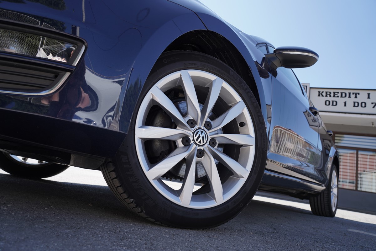 Volkswagen Golf 1.6 TDI