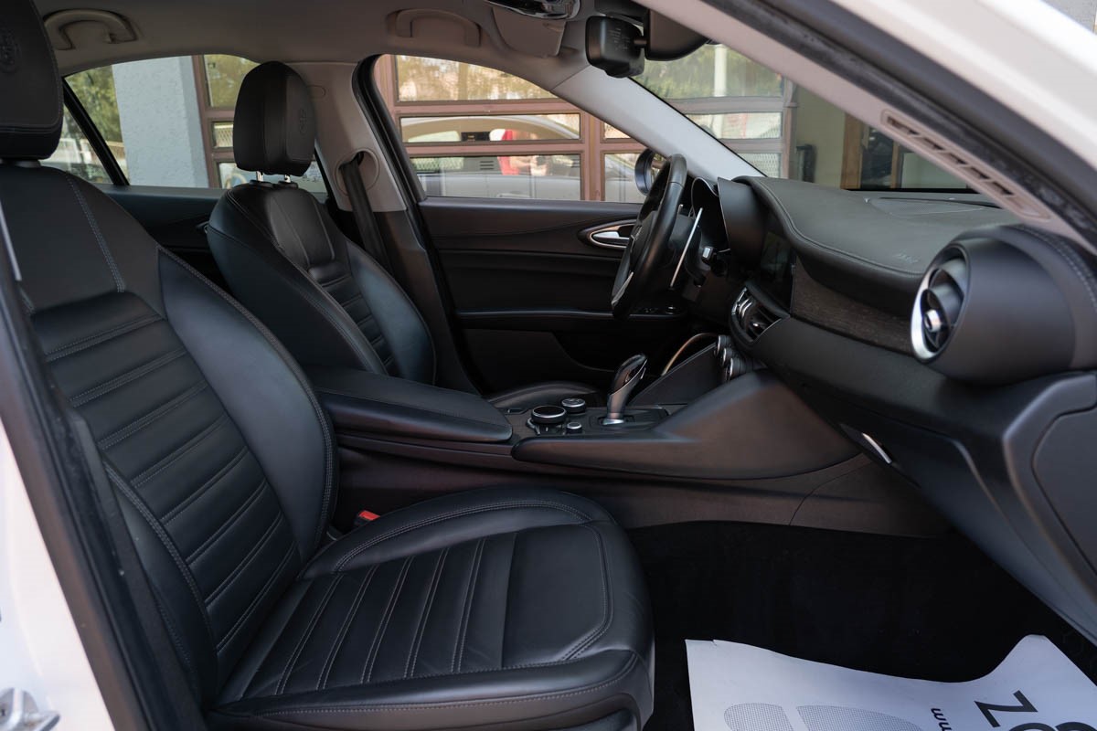 Alfa Romeo Giulia 2.2D