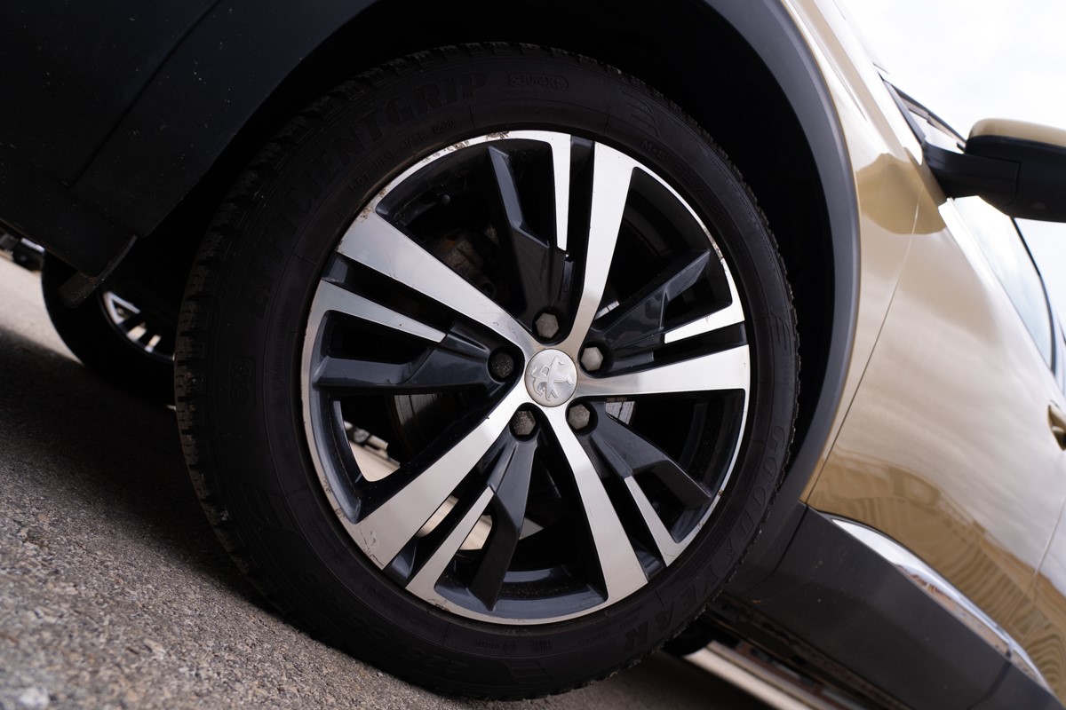 Peugeot 3008 1.6 BlueHDi Allure Business 