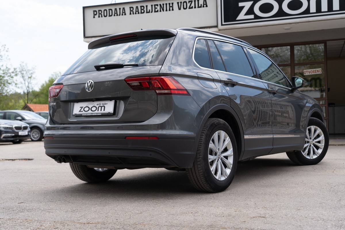 Volkswagen Tiguan
 2,0 TDI