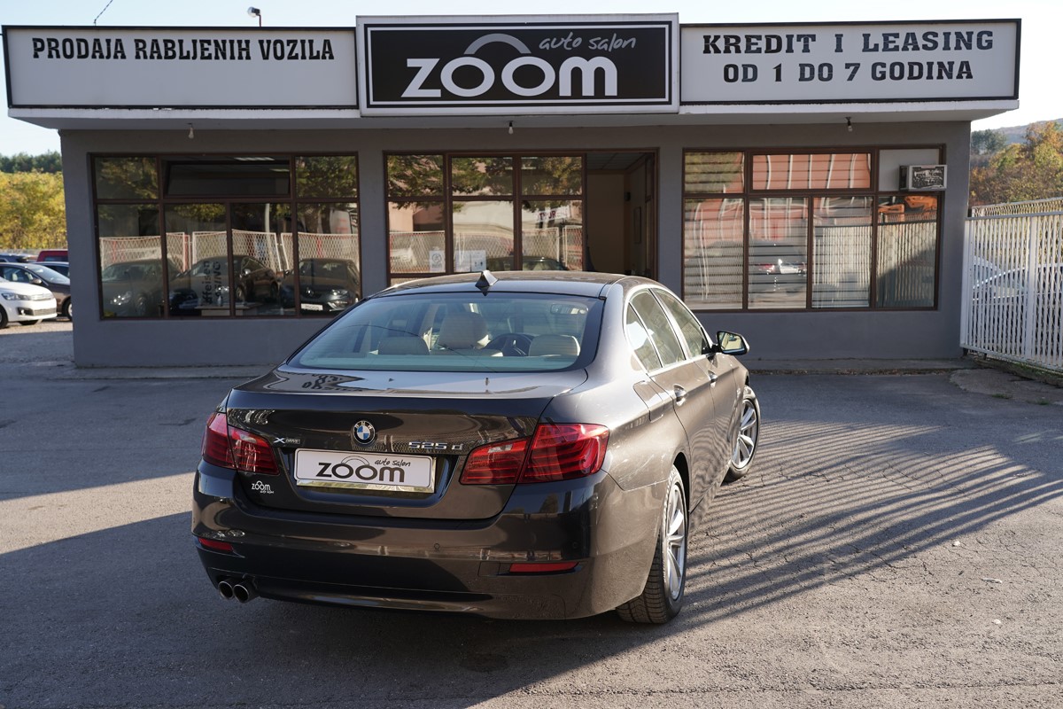 BMW
 5-Series 525 D XDRIVE