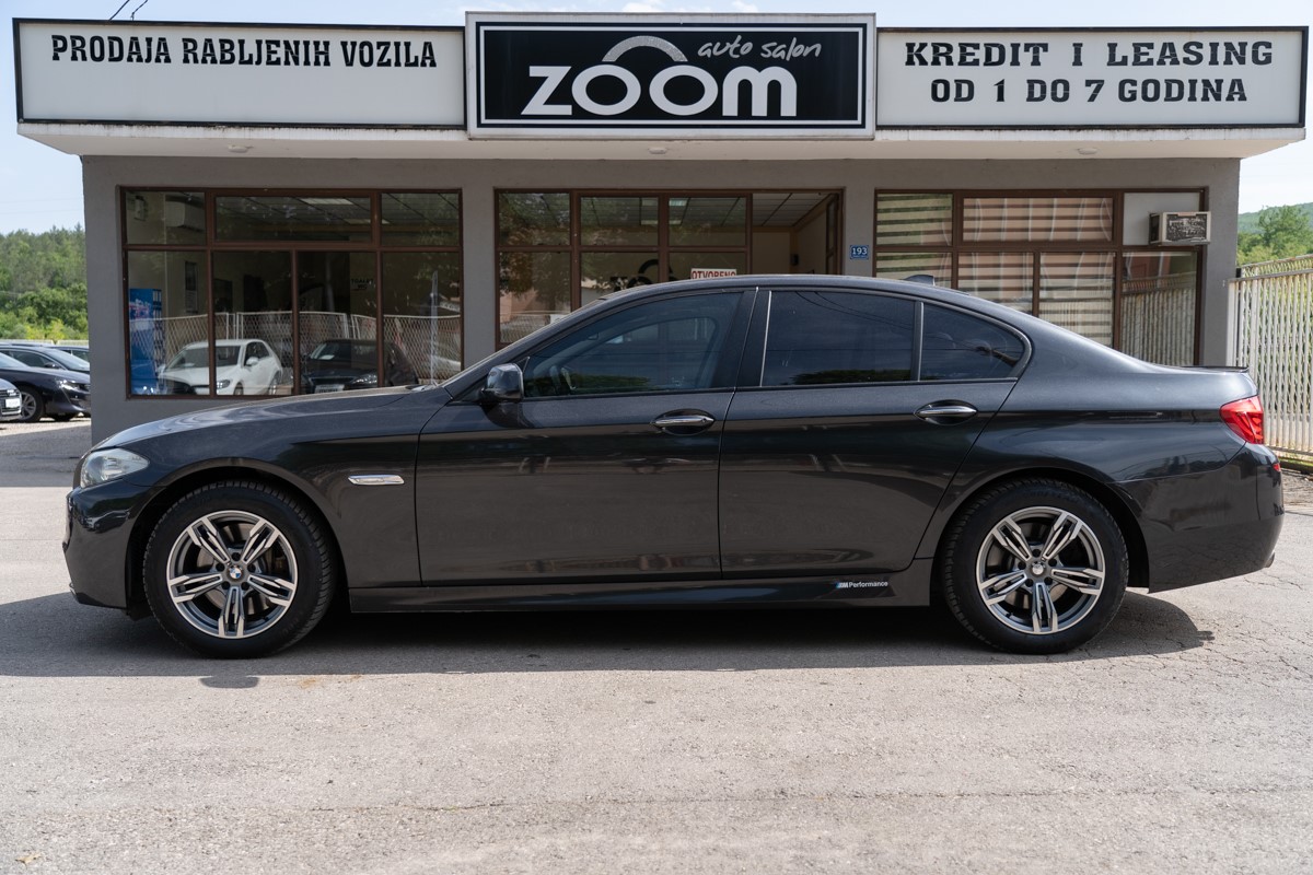 BMW
 5-Series 525 D