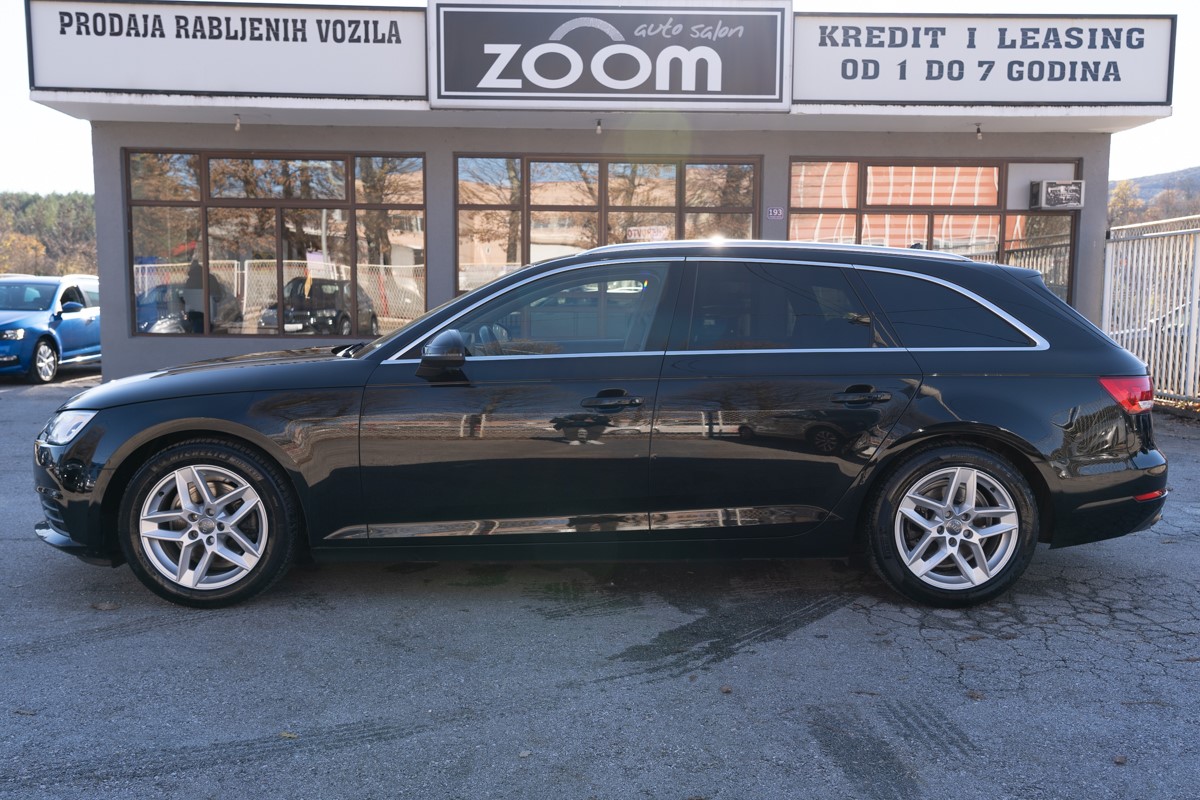 Audi A4
 2.0 TDI