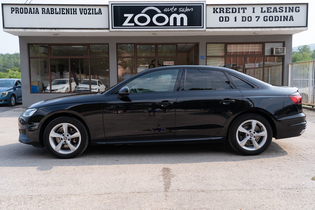 Audi A4
 30 TDI S-Tronic Business