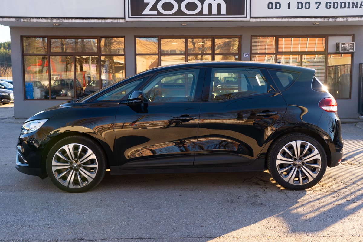 Renault Scenic 1.5 DCI