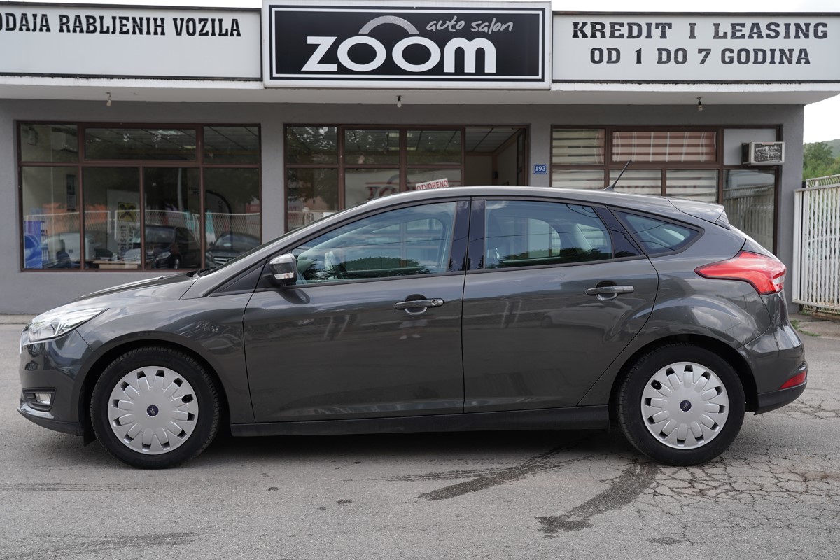 Ford
 Focus
 1,5 TDCI