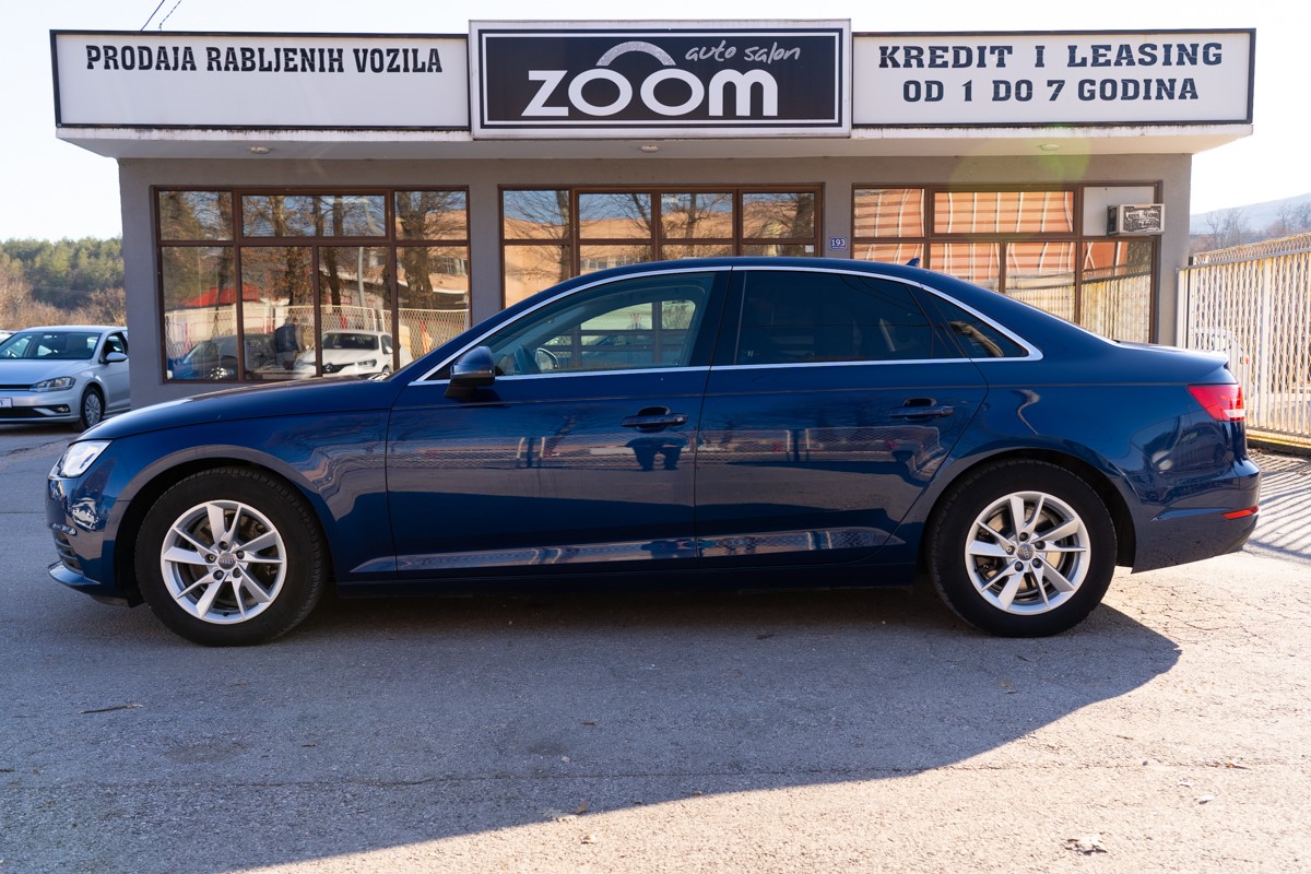 Audi A4
 2,0 TDI