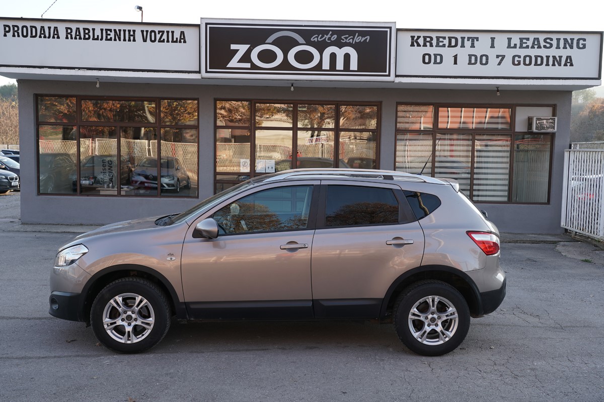 Nissan
 Qashqai 1,6 DCI