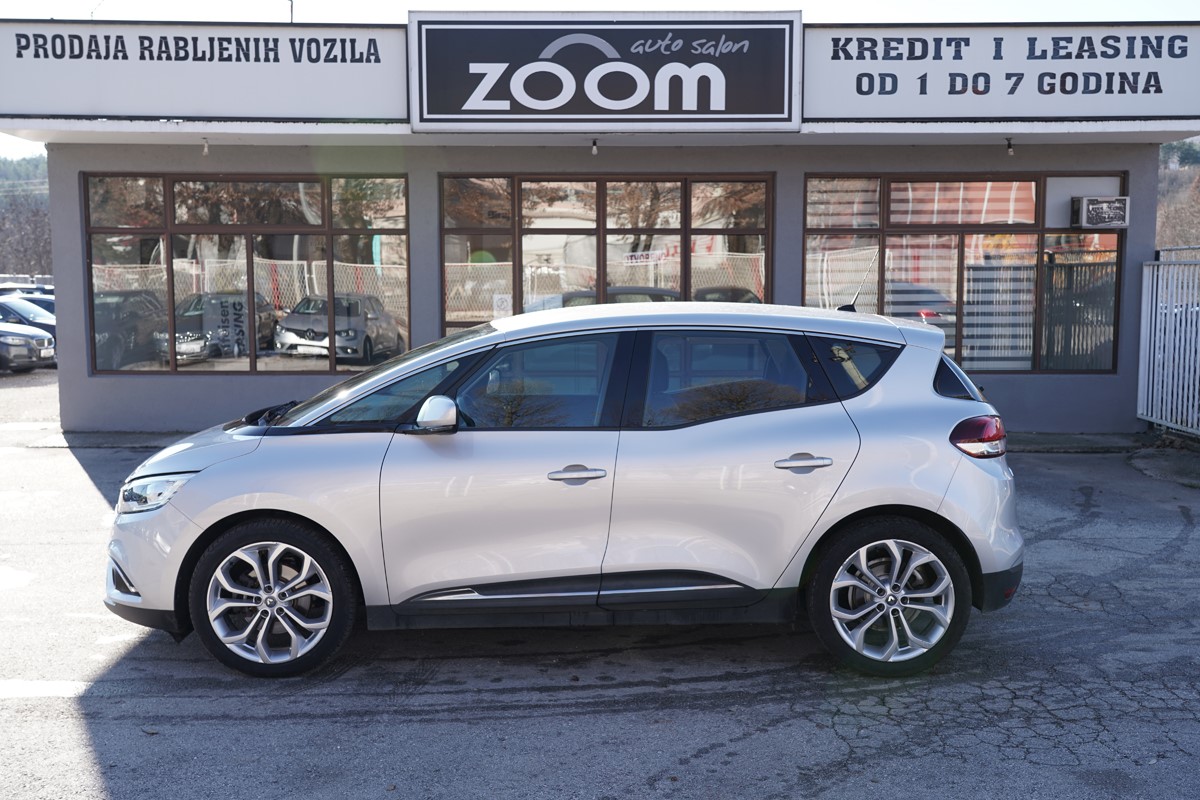 Renault Scenic 1.5 DCI 