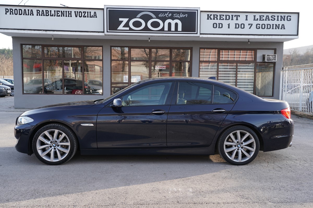 BMW
 5-Series F10 535D
