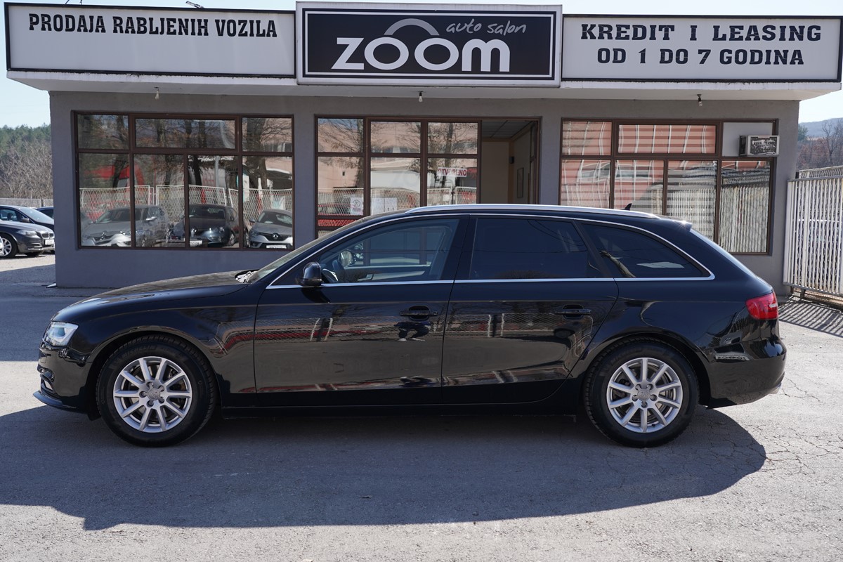 Audi A4
 AVANT 2.0 TDI