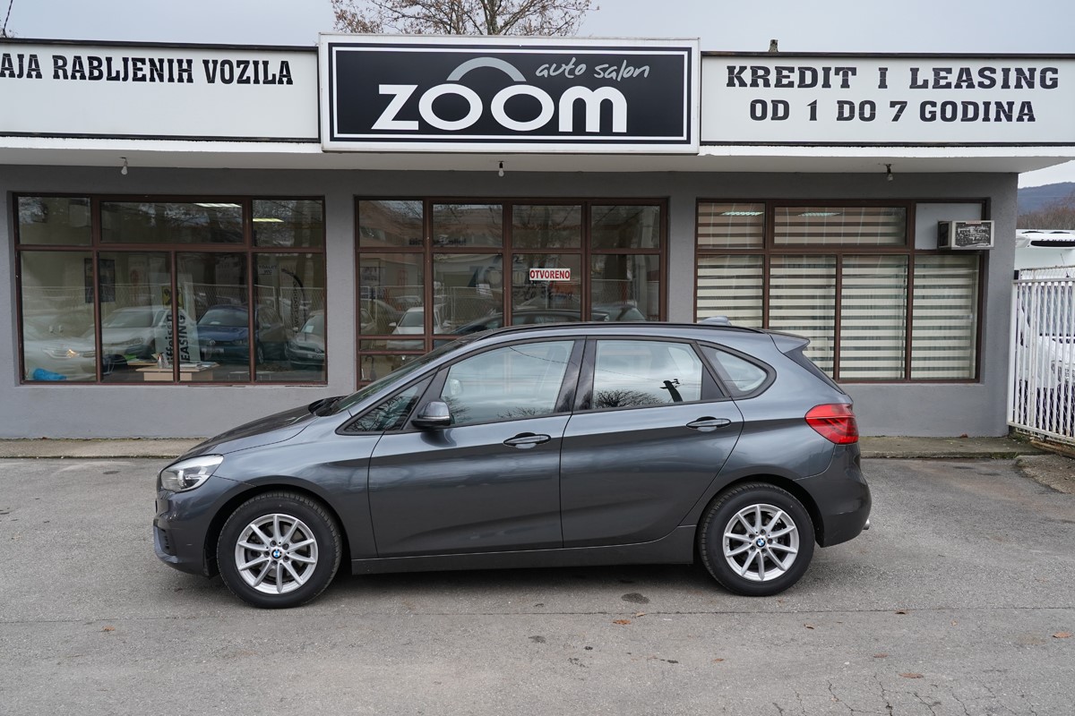 BMW
 2-Series 218 d AUTOMATIK !